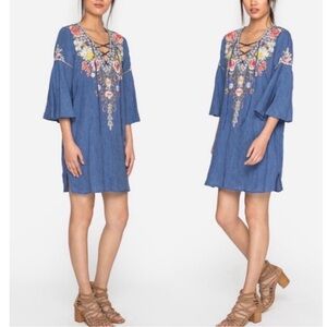 JOHNNY WAS Size Large Kitti Chambray Dress Lace Up Embroidered Floral Boho box44